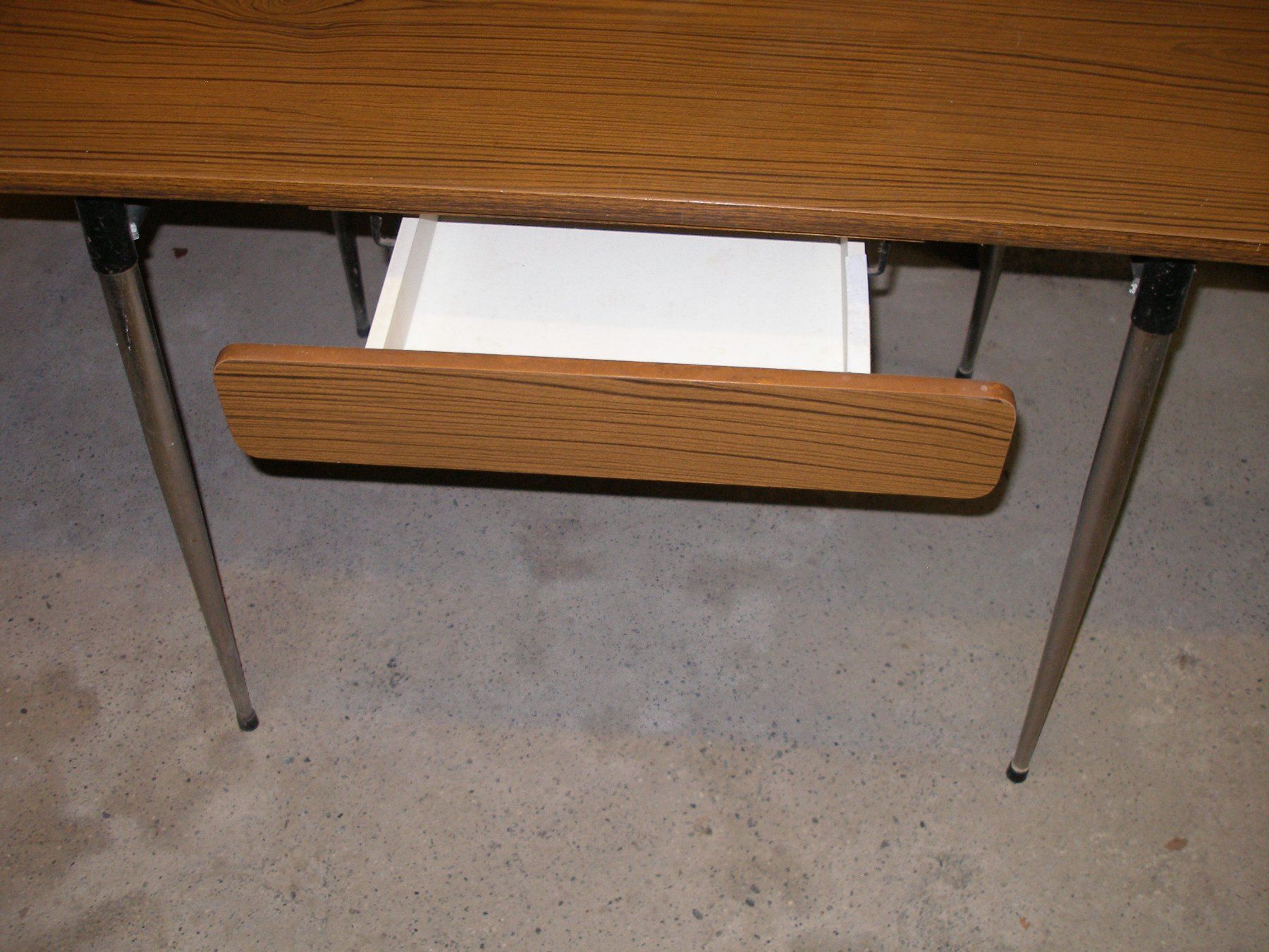 Tables: Table formica – D'occasion à jussy par monniati1951 1