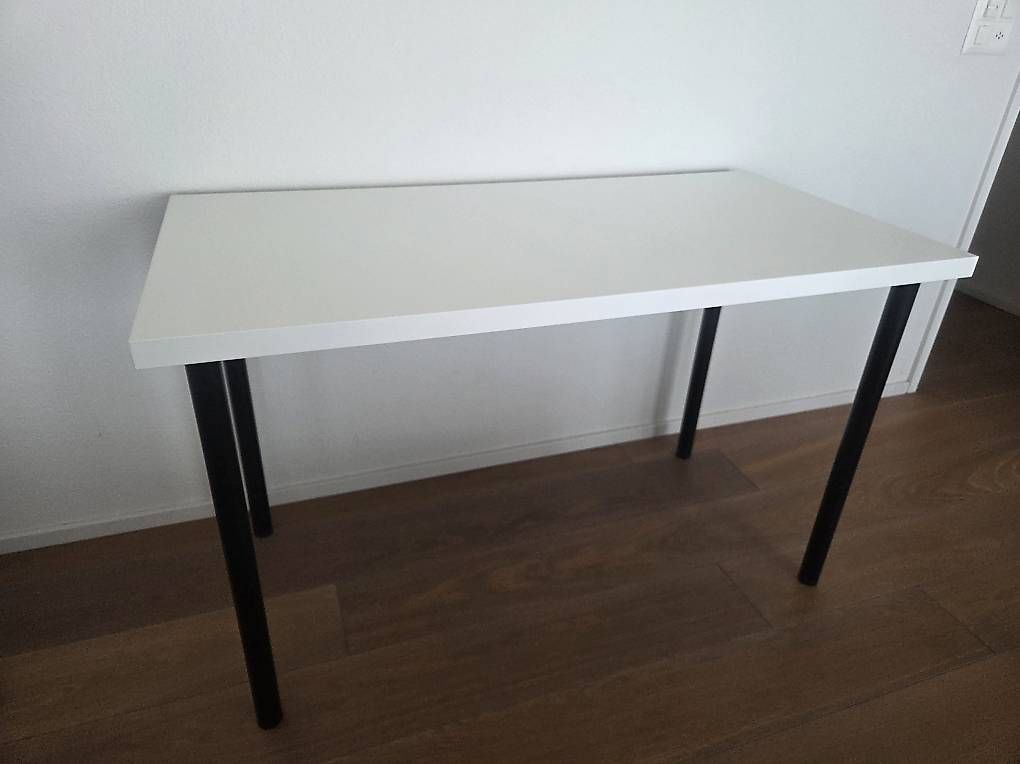Ikea Schreibtische: Ikea Schreibtisch – Gebraucht aus Jona von bluefeeling