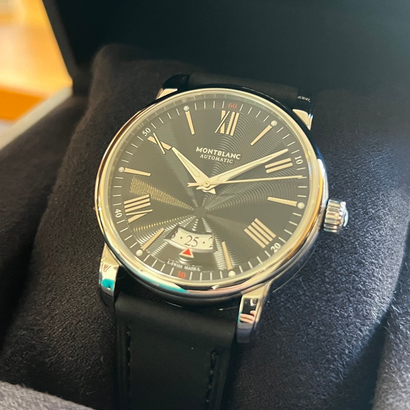 Montblanc Orologi: Montblanc 4810 Black Dial Full Set 7390 – Usato da Carouge GE venduto da Watchaser 2