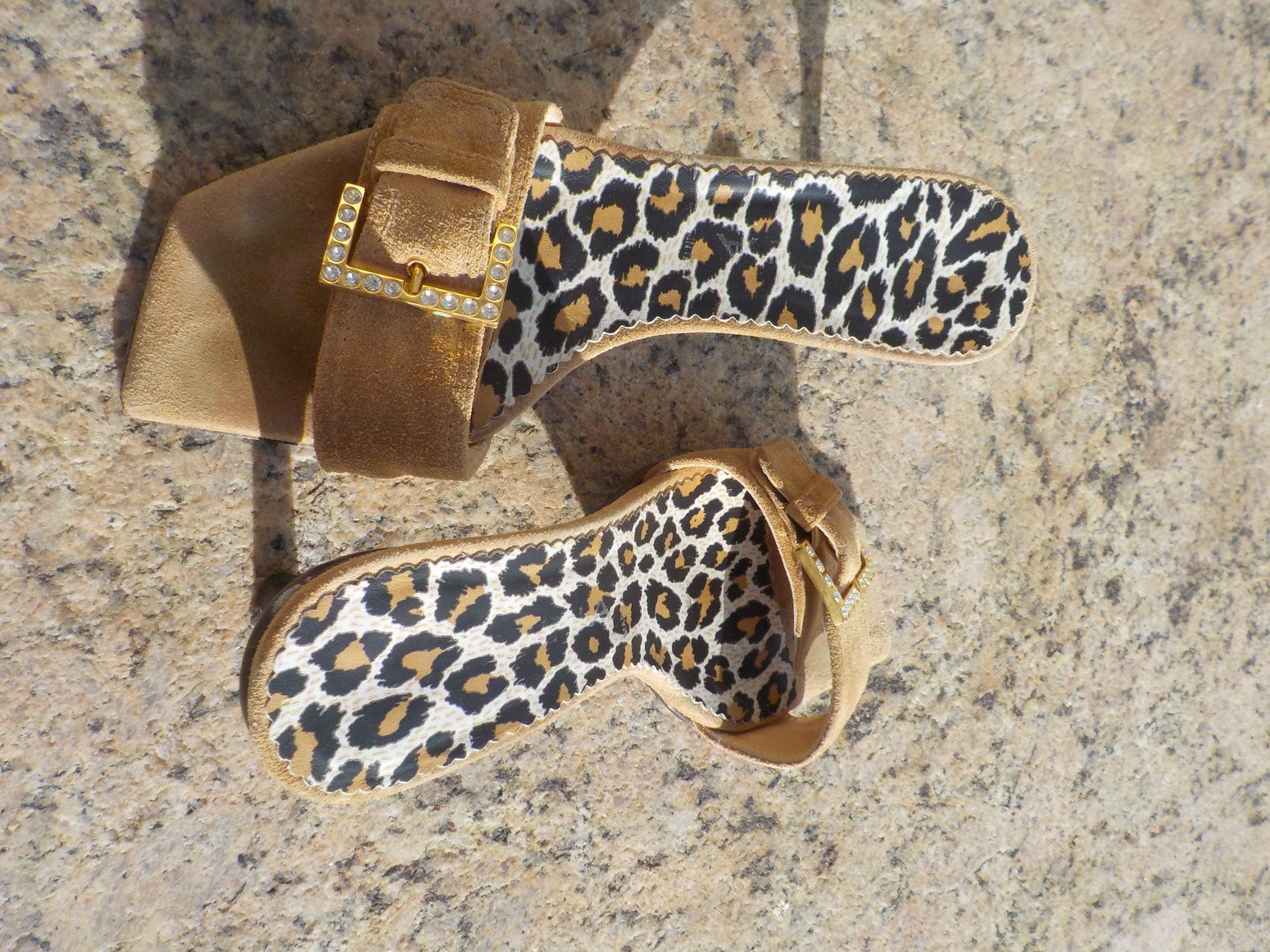 Scarpe da donna: Sandalen Vintage 1990er Wildleder – Usato da Mörschwil venduto da wunderkiste44 4