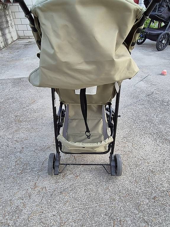 Kinderwagen Zubehör: Kompakter & leichter Buggy – Neu und originalverpackt aus Luzern von songokutf