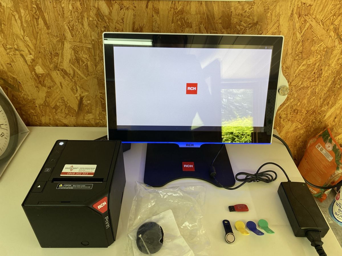 Registratore di cassa: Système POS RCH Écran Terminal Imprimante ClésUSB – Nuovo e nell'imballaggio originale da La Chaux-de-Fonds venduto da analucie