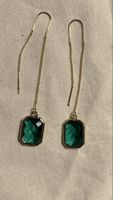 Boucles d’oreilles plaqué or cabochon en verre émeraude 