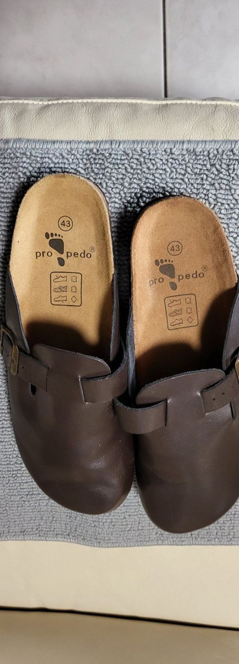 Scarpe da uomo: Pro Pedo Leder Clogs Gr. 43 Braun – Nuovo e nell'imballaggio originale da Konolfingen venduto da noie 1