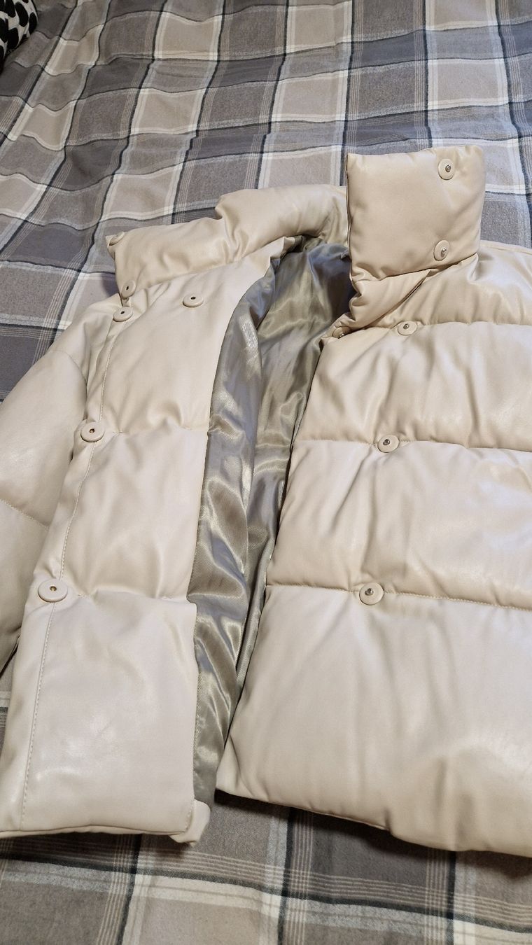 Mango Vestes: Mango Kunstleder Winterjacke Gr. S beige – D'occasion à Biel/Bienne par pat_ylj9 2