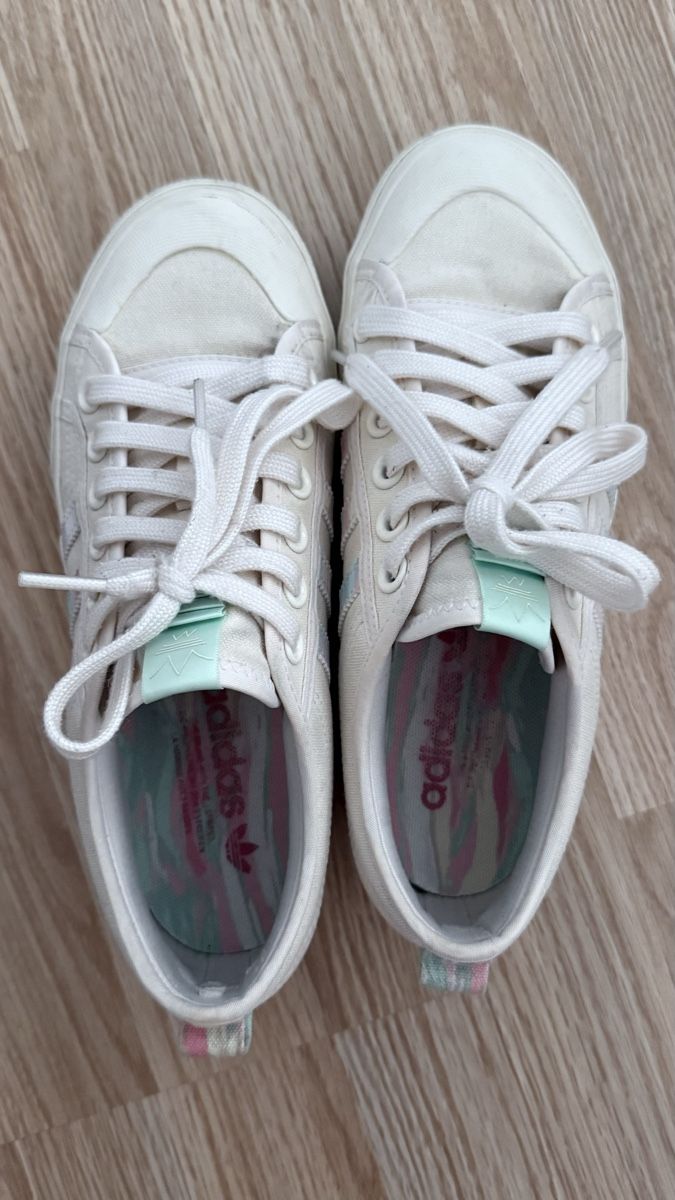 Adidas Scarpe da donna: NIZZA PLATFORM W - Low top sneakers – Usato da Zürich venduto da ish_6v8w 2