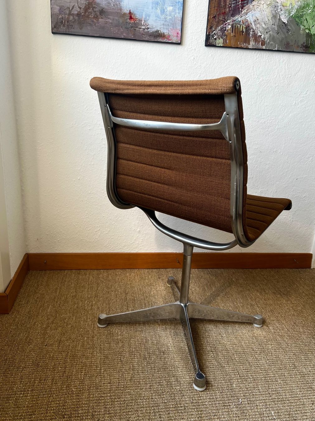 Herman Miller Sedie: Herman Miller Eames Alu Chair EA101 Early Version – Usato da Kilchberg ZH venduto da pompita 2