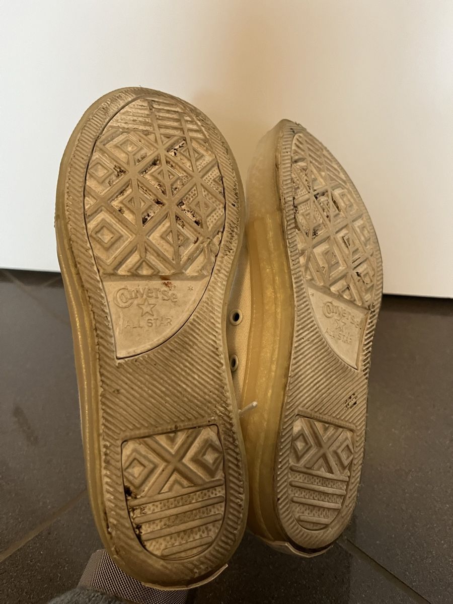 Converse Damenschuhe: Converse weiss mit Schimmersohle 34 – Neu (gemäss Beschreibung) aus Birrwil von vanyboo 4