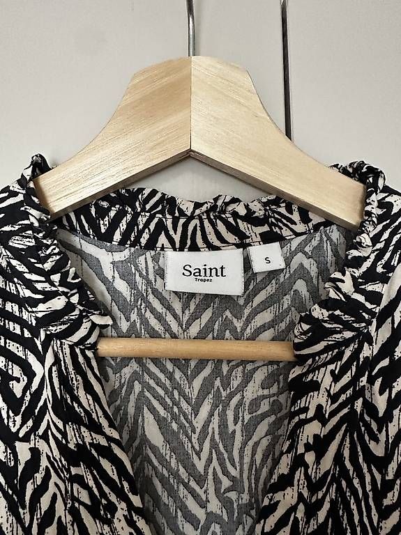 Robes: Robe Saint Tropez zebree – D'occasion à Bern par hal_898q 2