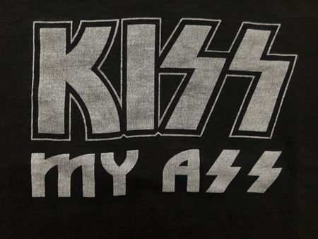 Kiss band shirt