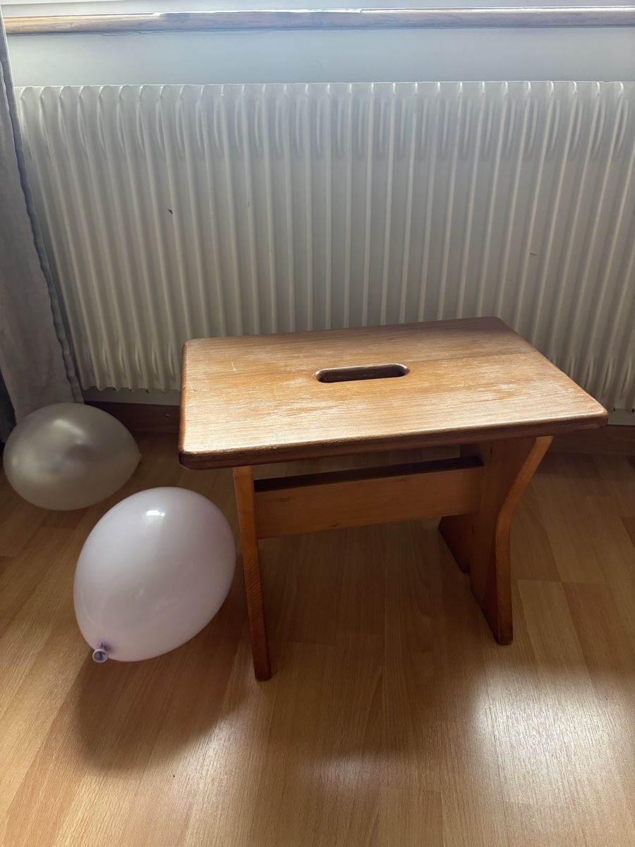 Tabourets: Hocker aus Holz massiv  – D'occasion à Bern par wisemagpie 4