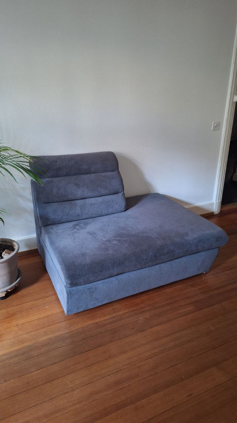 Sofas: Grosses graues Ecksofa / Bettsofa – D'occasion à Basel par Nathania 1
