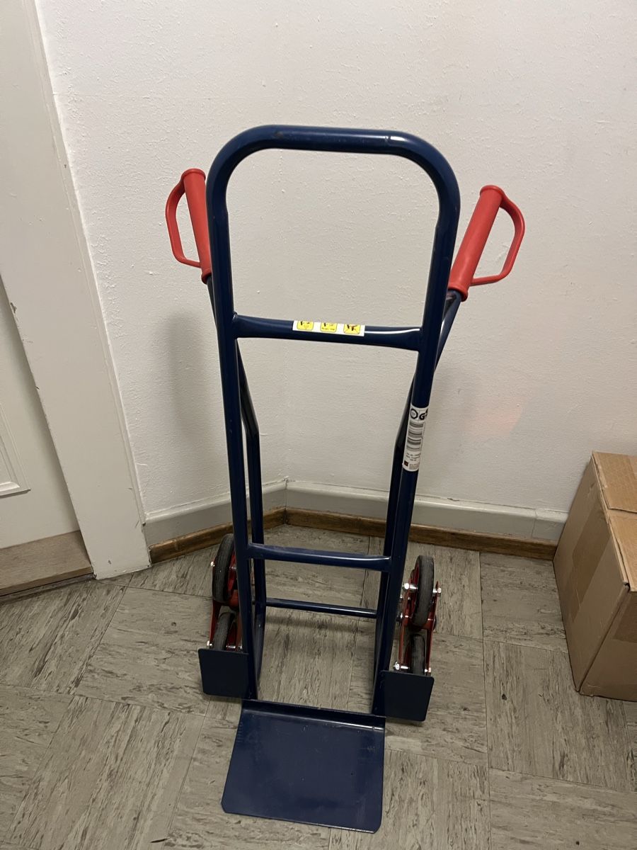 Brouettes: Treppenkarre – Neuf (Voir description) à Zürich par dan_fk6z