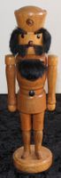 Nussknacker Holzfigur natur mit Fellbart (echt Erzgebirge)
