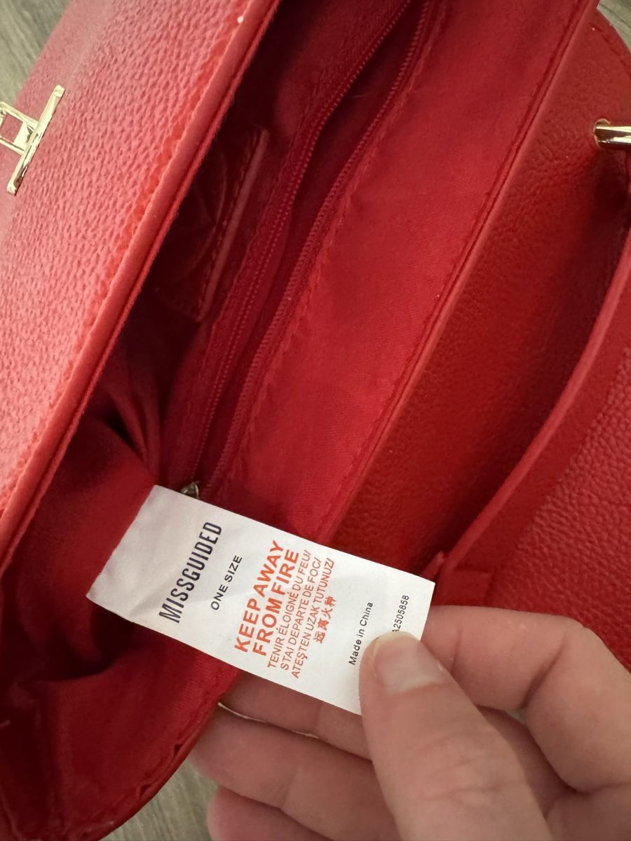 Borse da donna: Missguided Tasche Handtasche rot – Usato da Fislisbach venduto da KolibriSecondhand 4