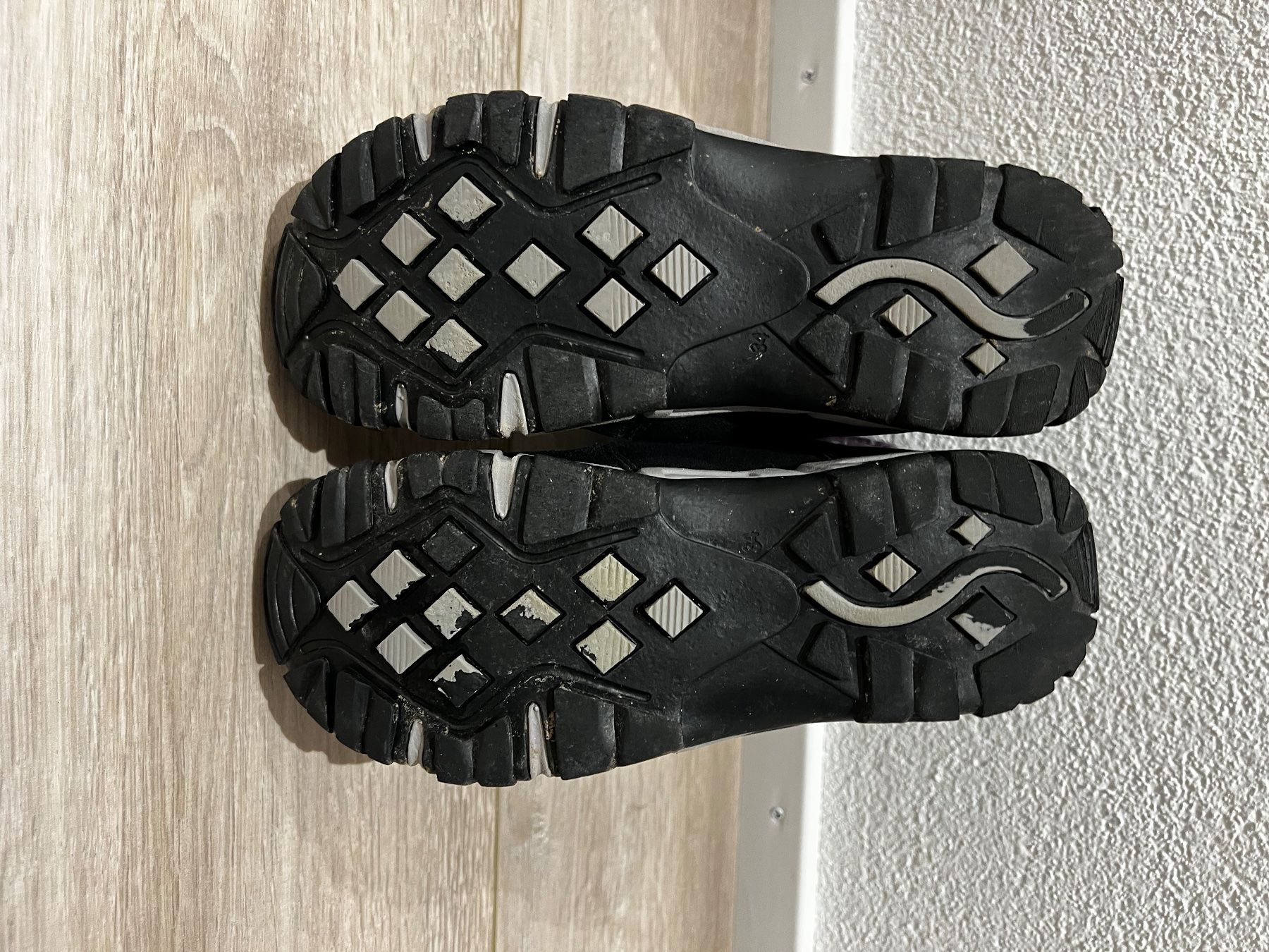 Scarpe per ragazzi: Winterstiefel Kinder, Gr. 34 – Usato da Dürnten venduto da Al666 5