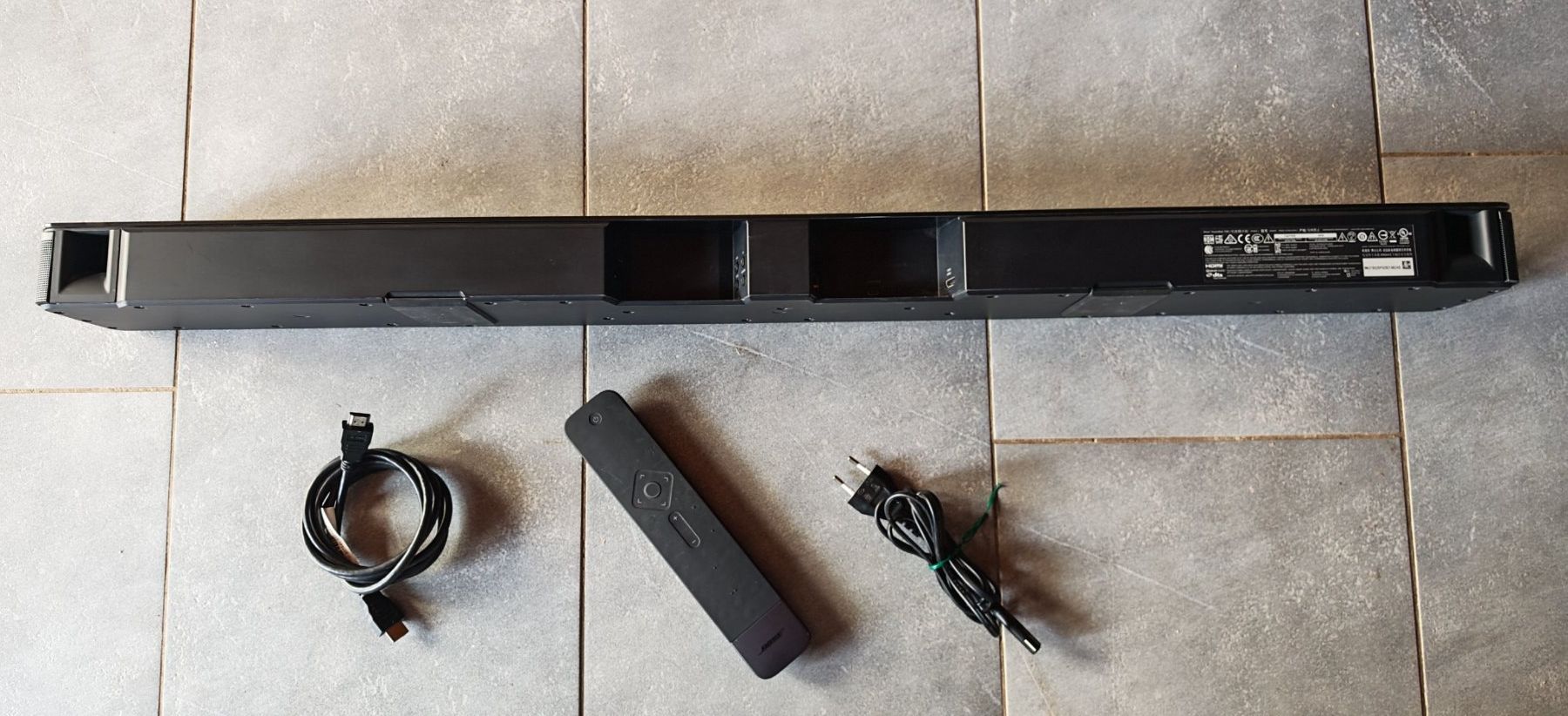 Bose Lautsprecher: Bose Soundbar 700, schwarz – Gebraucht aus Zielebach von casagina 1