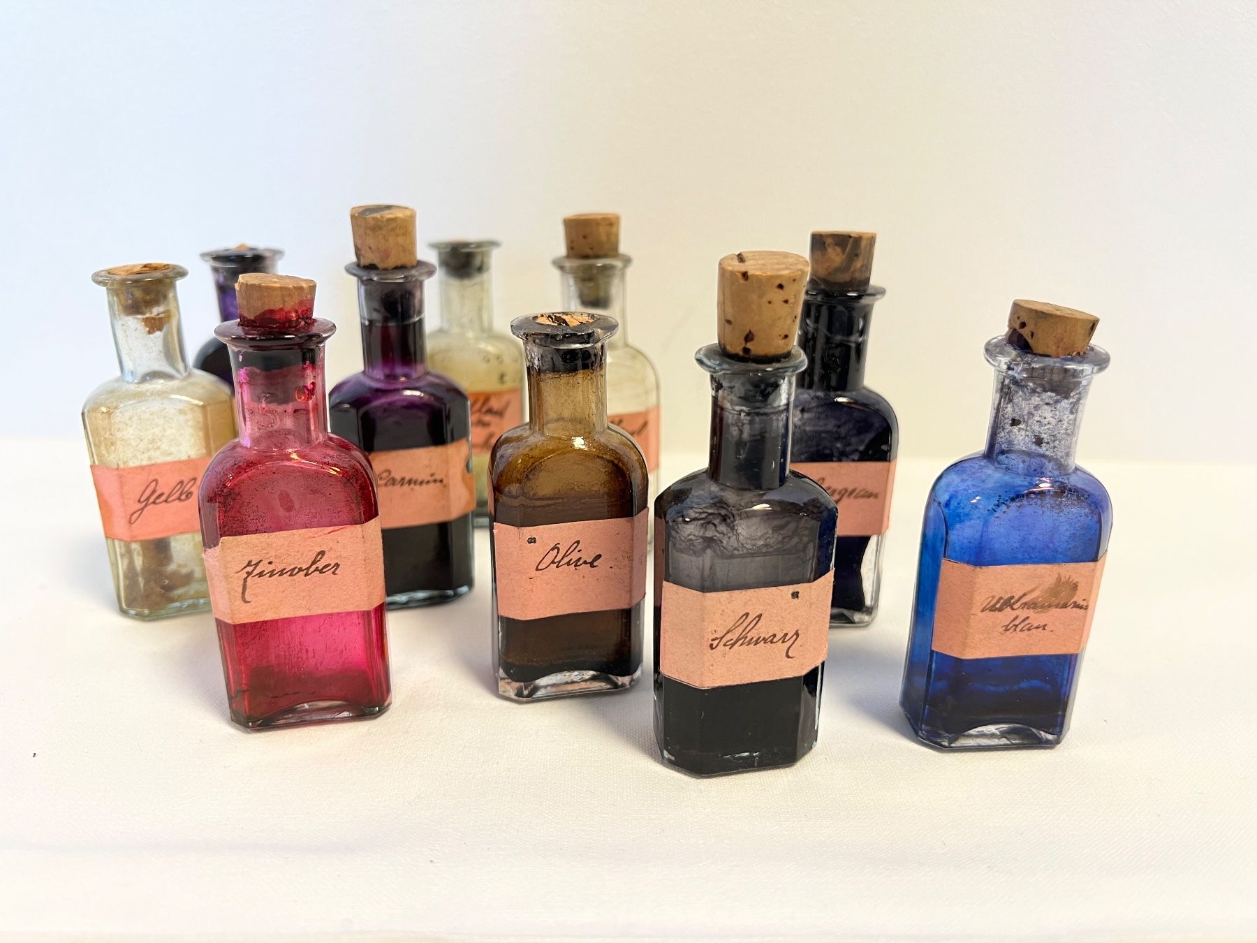 Flaconi: Antike Tusche Farben Flasche Glas Jugendstil, Malerei – Usato da Otelfingen venduto da Markthalle_C