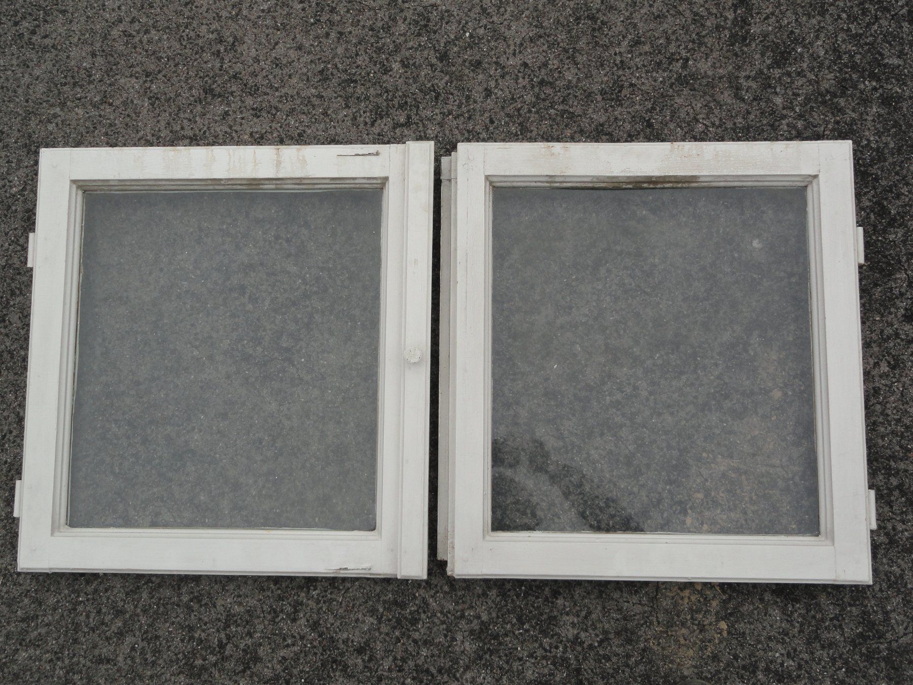 Finestre: 2 vintage Fenster Holz weiss – Usato da Ins venduto da Baj