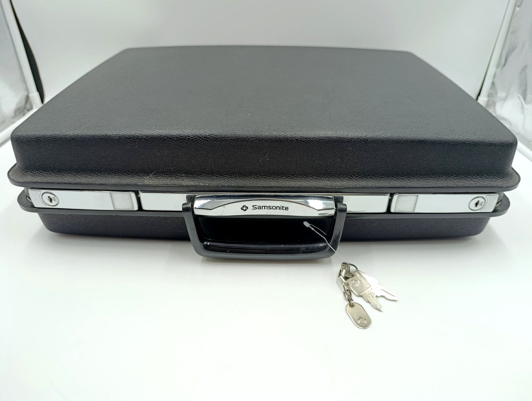 Samsonite Valigie & Borse: Samsonite Aktenkoffer mit Schloss – Usato da Wil SG venduto da Donaldus