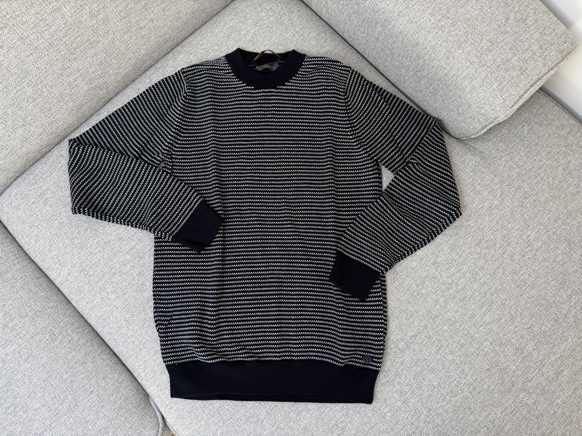 Maglioni & Felpe: True Standard Pullover, Grösse S, Neu! – Nuovo (secondo la descrizione) da Biel-Benken BL venduto da Aplus0