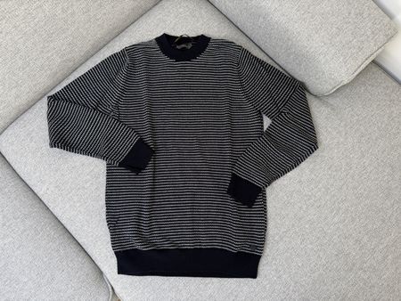 True Standard Pullover, Grösse S, Neu!