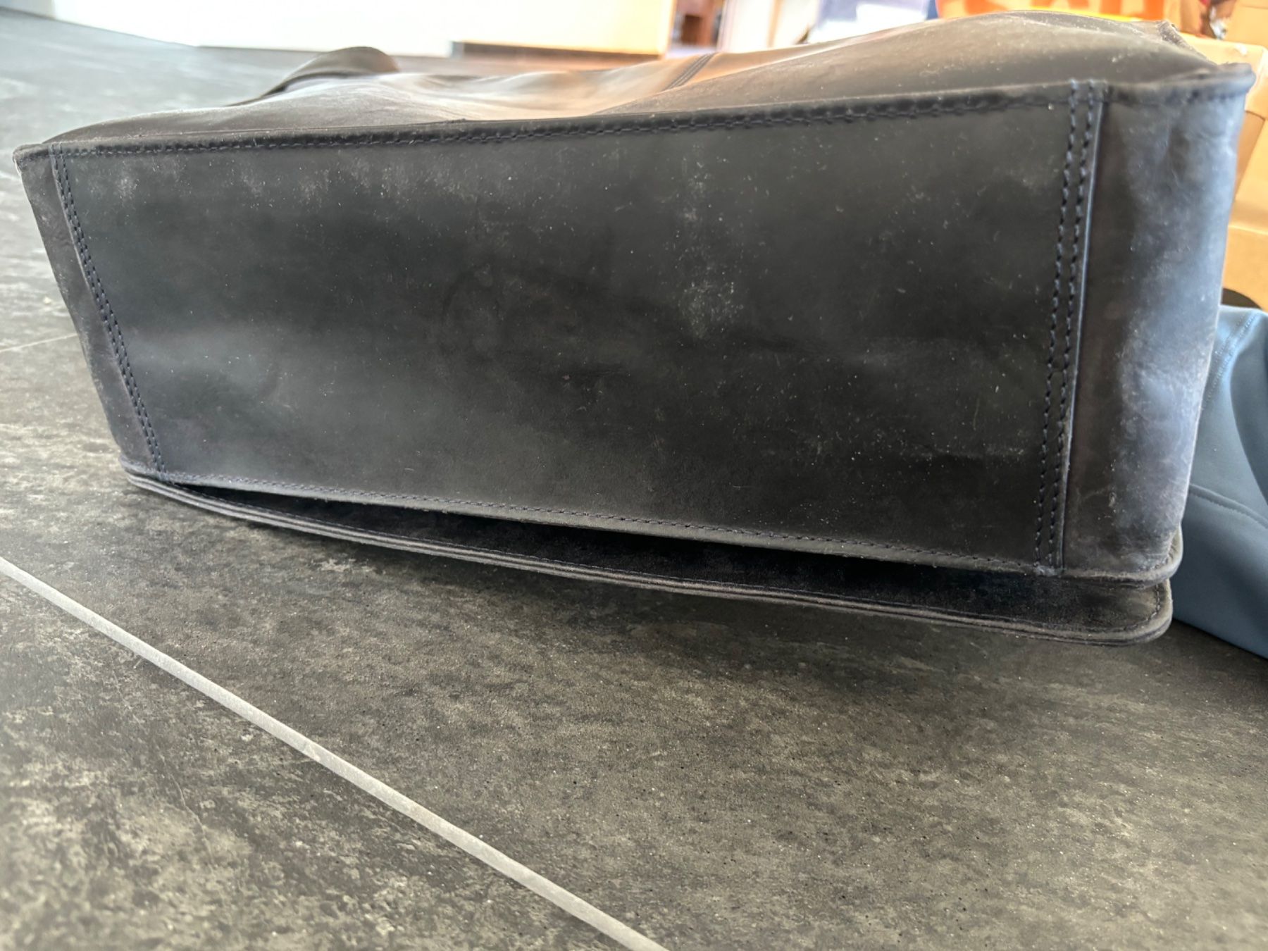 Taschen: Original Visconti Tasche dunkelblaues Leder – Gebraucht aus Stadel von Chanel_5 9