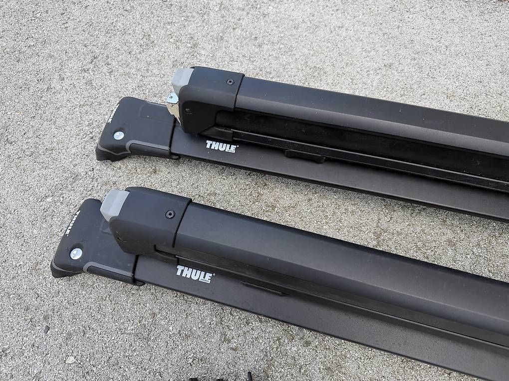 Portapacchi: Barres toit et porte-skis Thule  – Usato da La Rippe venduto da jpu_z5ql