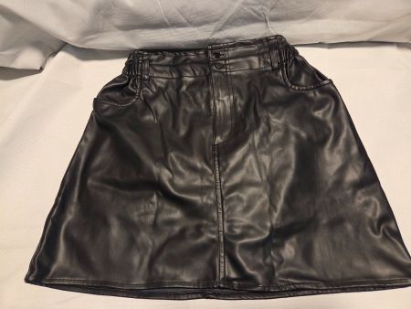 Stylischer Kunstleder-Minirock Schwarz – Gr. L – NEU