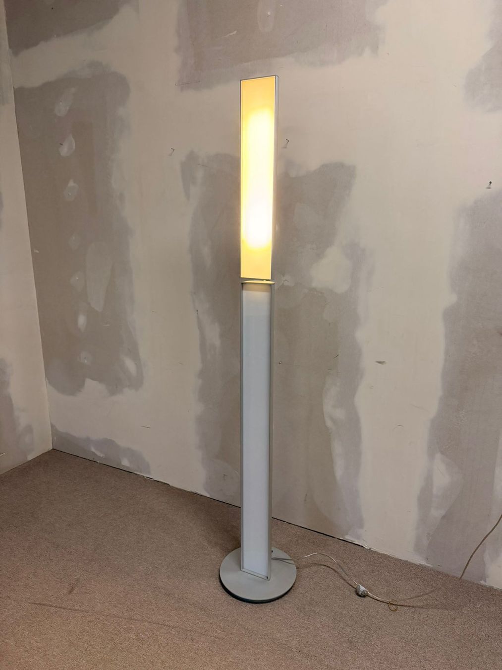 Lampade: Stehlampe Artificia Stilla Modullampe drehbare Lichteffekte – Usato da Rickenbach ZH venduto da Der-Insider 2