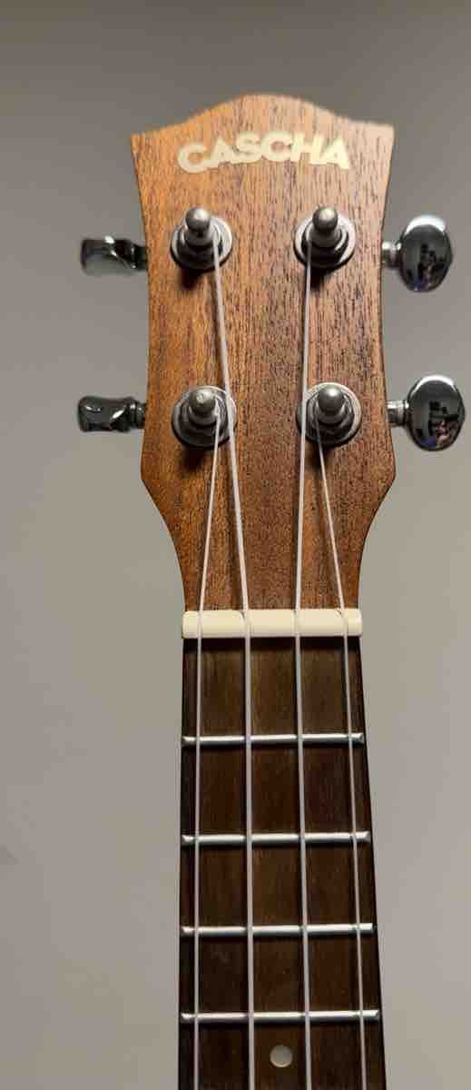 Strumenti musicali: Cascha Ukulele Brown – Nuovo (secondo la descrizione) da Genève venduto da kva_6mbb 2