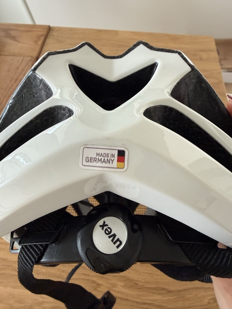 Uvex Helme: Uvex Velohelm weiss – Gebraucht aus Zürich von janni_jj12 3