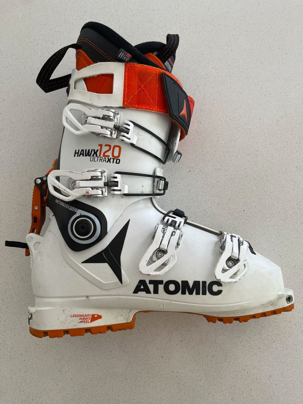 Atomic Scarpe da uomo: Chaussures de freerando Atomic Hawx Ultra XTD 120 – Usato da Sugiez venduto da pac_5swd 1