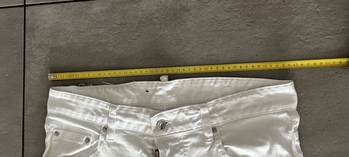 Dsquared2 Jeans: Dsquared2 jeans uomo 48 – D'occasion à Mendrisio par fly_9wzx 9