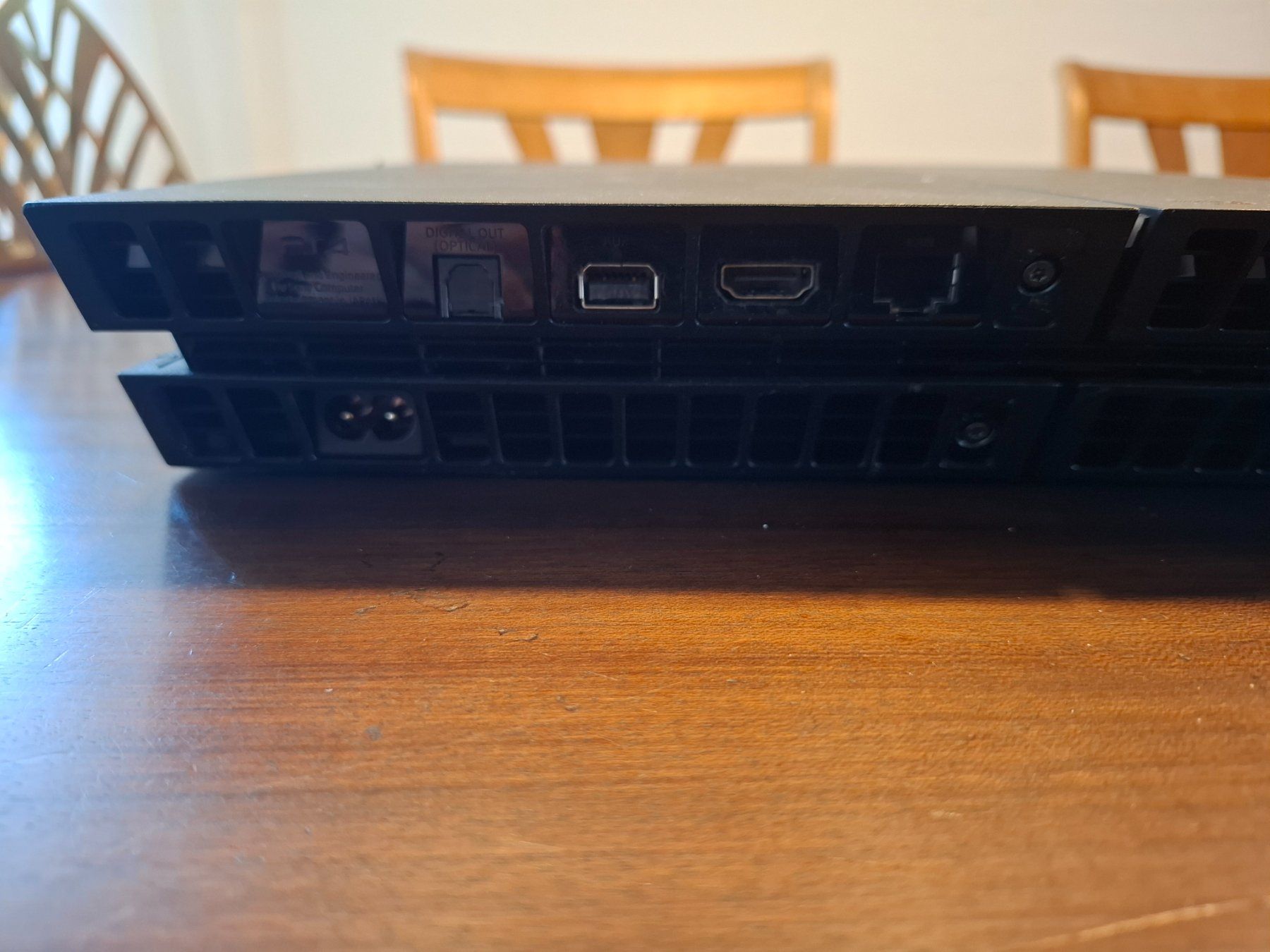 Sony Konsolen: PS 4 defekt – Defekt aus Gipf-Oberfrick von Konsolen_Colin 1