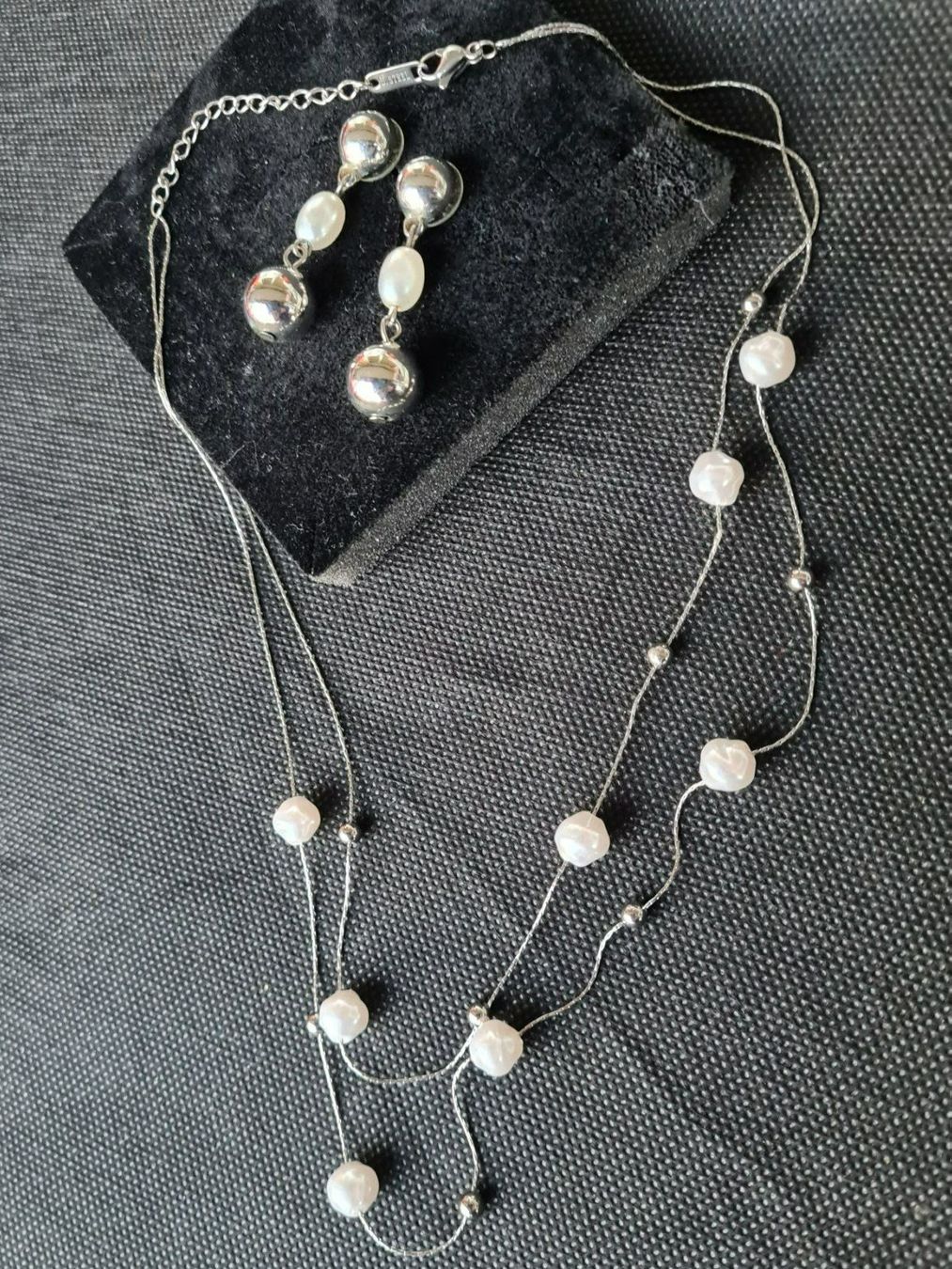 Altri gioielli: LOT SET COLLIER & OHRRINGE MIT PERLEN, AISI INOX – Nuovo (secondo la descrizione) da Münchenbuchsee venduto da babilibern