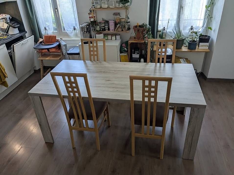 Tables: Table à manger 6 places – D'occasion à Vevey par joe_5c22 4