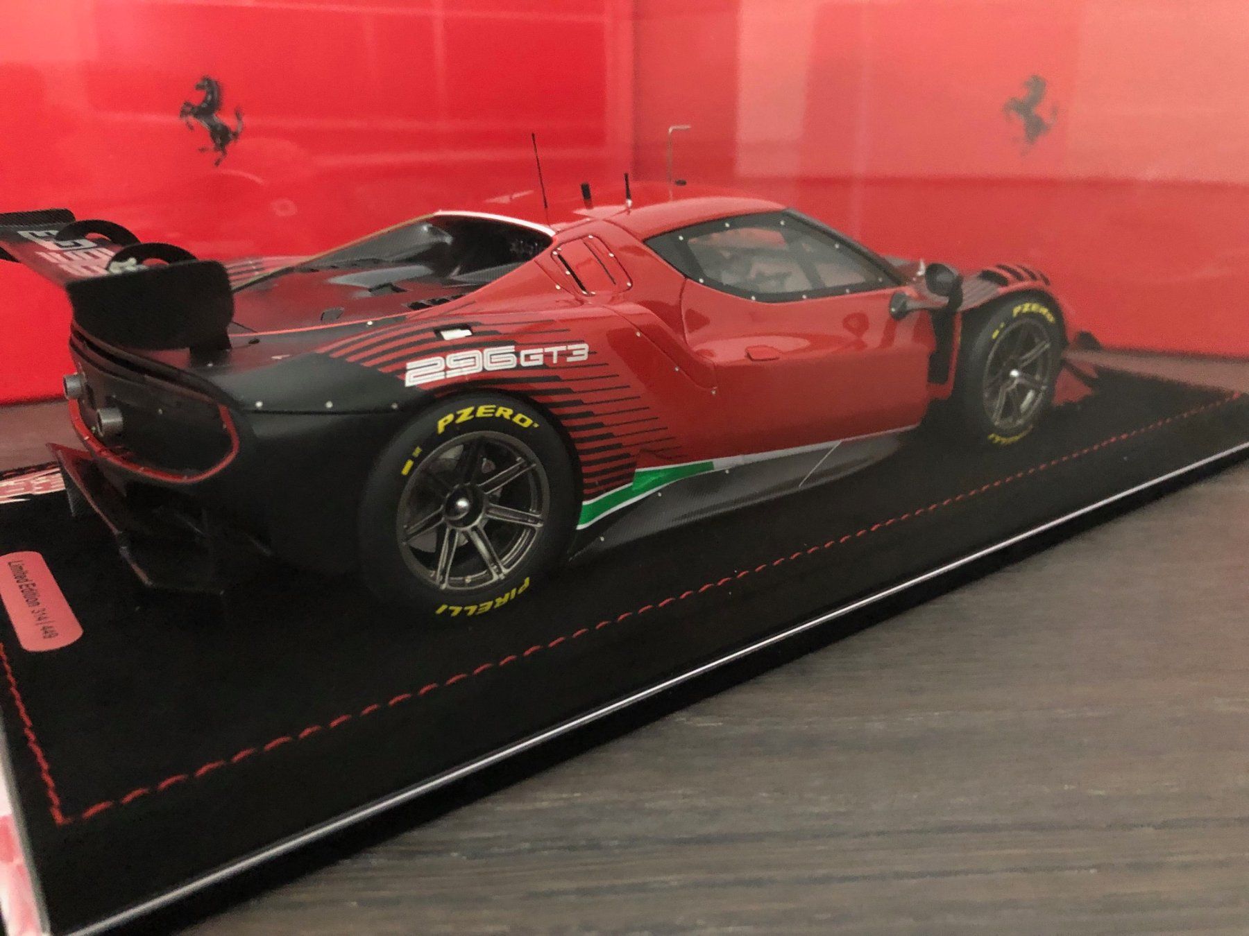 BBR Models Modellautos: Ferrari 296 GT3 BBR 1:18 – Neu und originalverpackt aus Wetzikon ZH von mcf18 4
