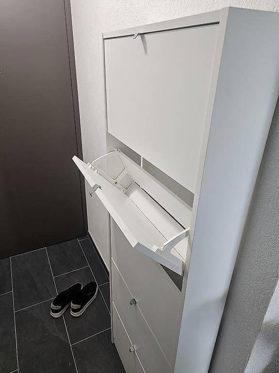 Armadi: Meuble chaussures 5 tiroir – Usato da Mont-sur-Lausanne venduto da Dini088