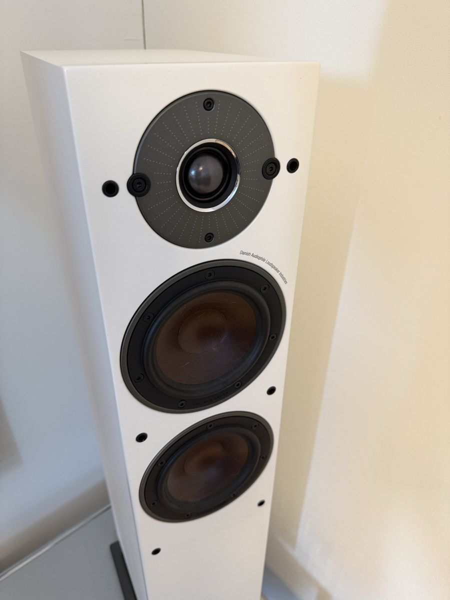 Dali Haut-parleurs: DALI Oberon 5 Speakers White Pair – D'occasion à Dübendorf par nasvet 2