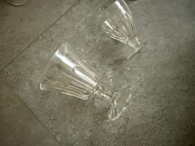 Bicchieri: 19 Stuck alte wein und schnaps Gläser – Usato da Buchs ZH venduto da Sten7 6