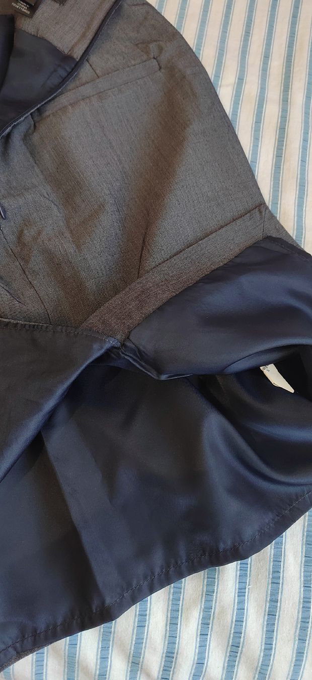 Mango Gonne: Jupe Mango crayon grise élégante, taille haute, chic et parf – Nuovo (secondo la descrizione) da Lausanne venduto da Kitty_Friperie 3