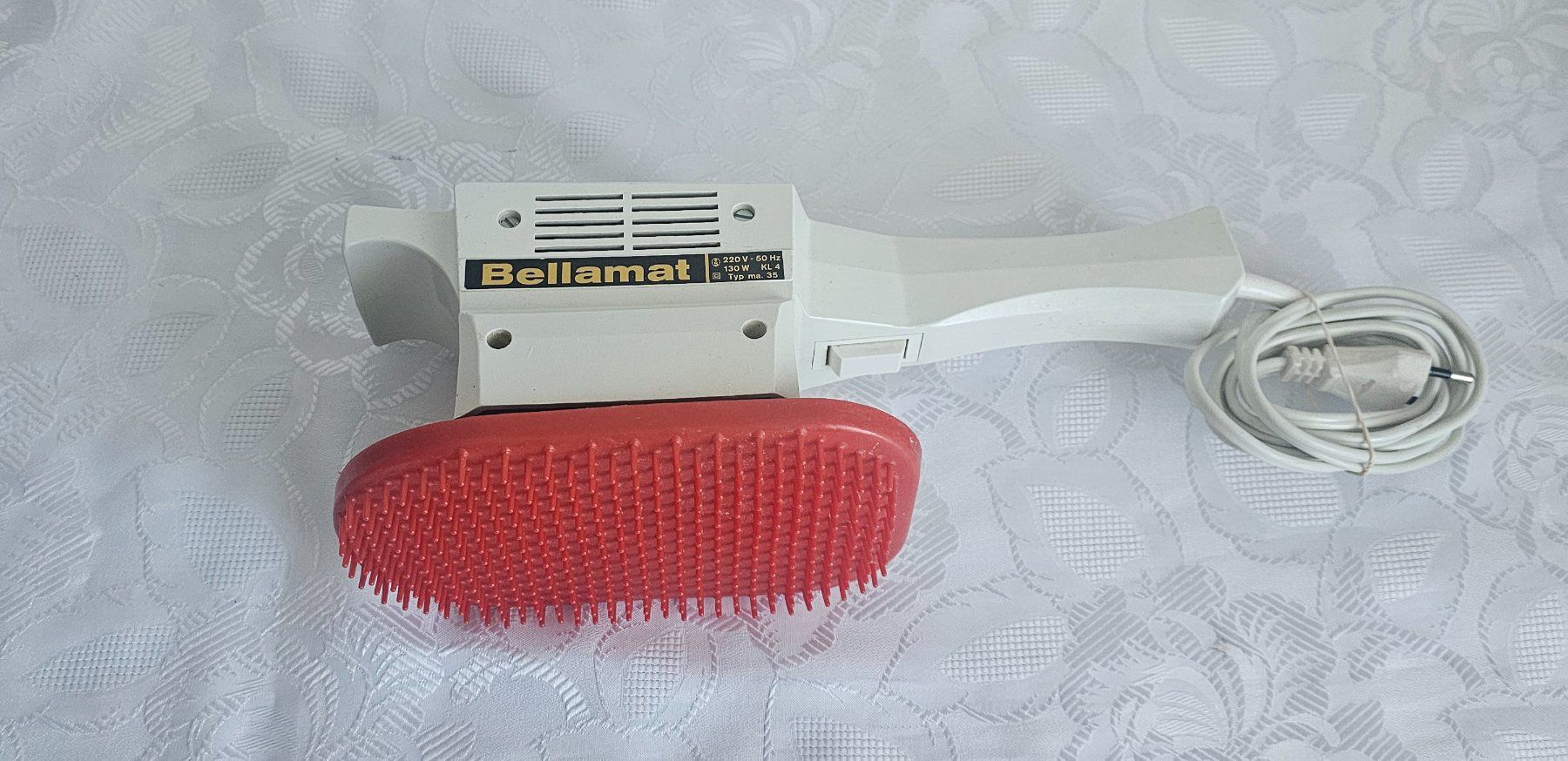 Bellamat Dispositivi per massaggi: ***Bellamat*** Elek. Massagegerät – Usato da Bronschhofen venduto da Xena37