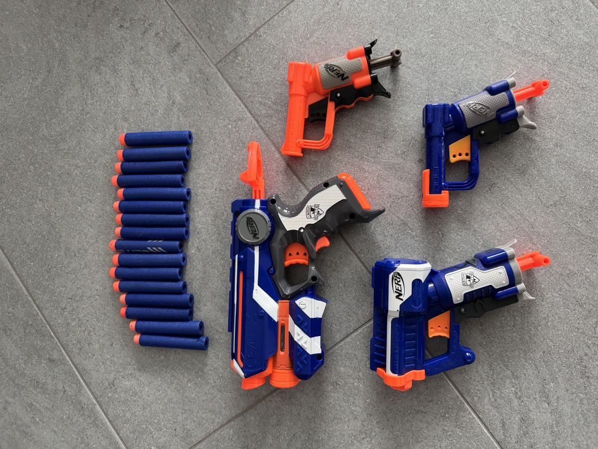 Nerf Spielzeuge: 4 Nerf Guns mit Munition – Neu (gemäss Beschreibung) aus Oberbipp von jan_68pd