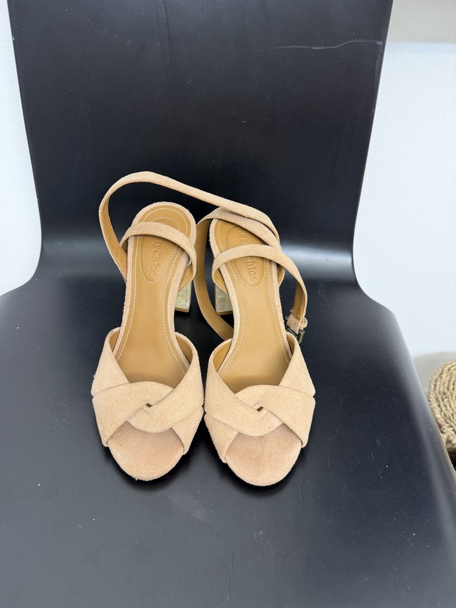 Chloé Scarpe da donna: See by Chloe Wildleder Sandalen  – Usato da Neerach venduto da the_modern_mini