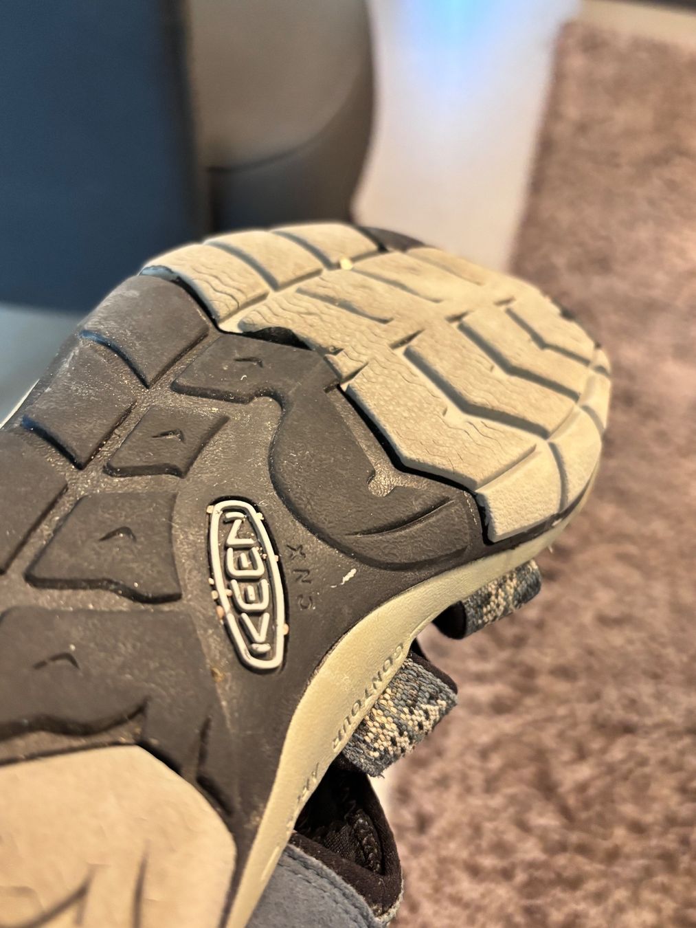 Keen Scarpe da uomo: KEEN Sandalen Grösse 43 gebraucht – Usato da Zürich venduto da engebrunau 2