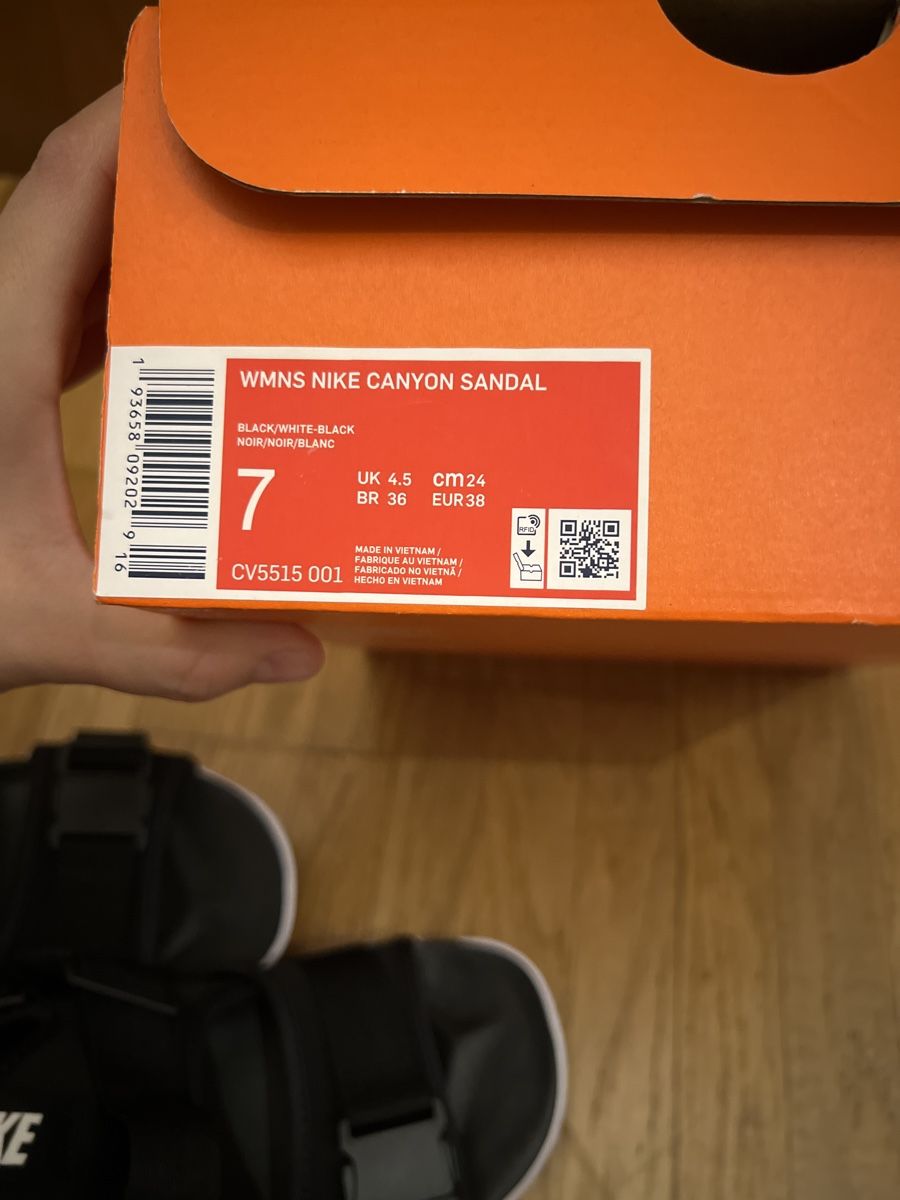 Nike Scarpe da donna: Damen | Nike Canyon Sandal Gr.38 – Nuovo e nell'imballaggio originale da Basel venduto da SimpleE 3