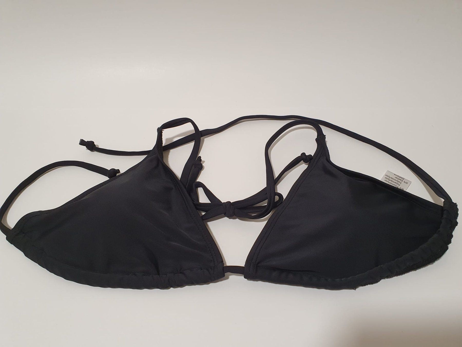 Badekleider & Bikinis: Damenbikinioberteil Extend Größe 42 – Neu und originalverpackt aus Genève von Pandinet 1