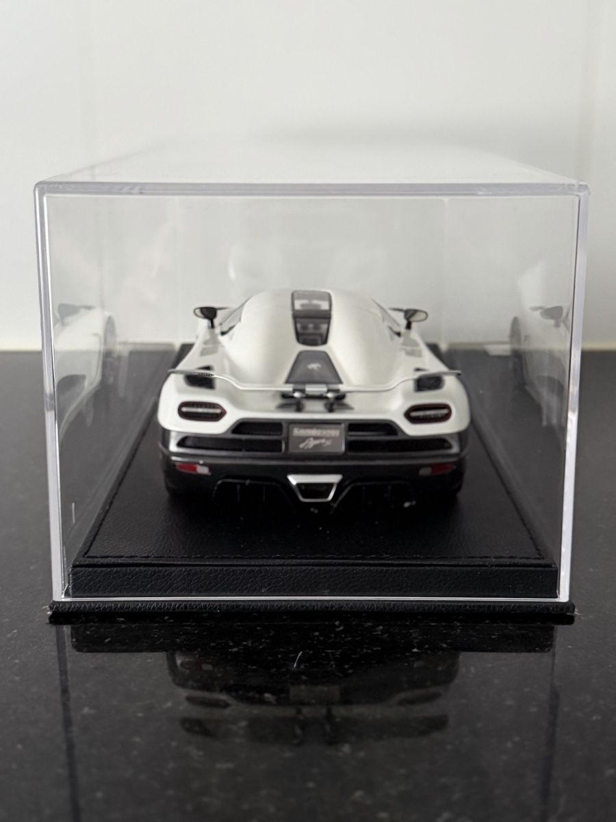 Modellautos: 1:18 Koenigsegg Agera S - Frontiart – Neu (gemäss Beschreibung) aus Langenthal von SBKK98 3