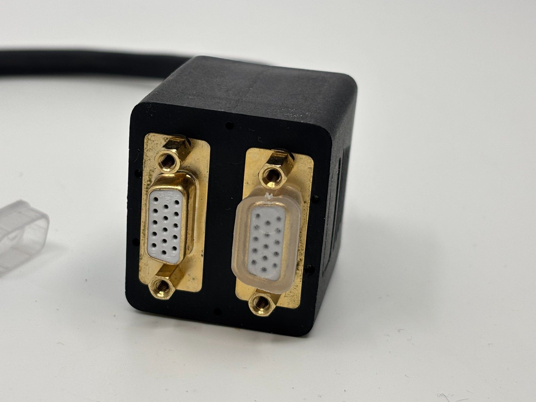 Unità & Adattatore: StarTech.com VGA zu 2x VGA Adapter – Usato da Zürich venduto da carlmitk 2